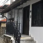 Stefi House 3*