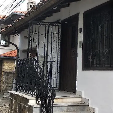 Stefi House 3*